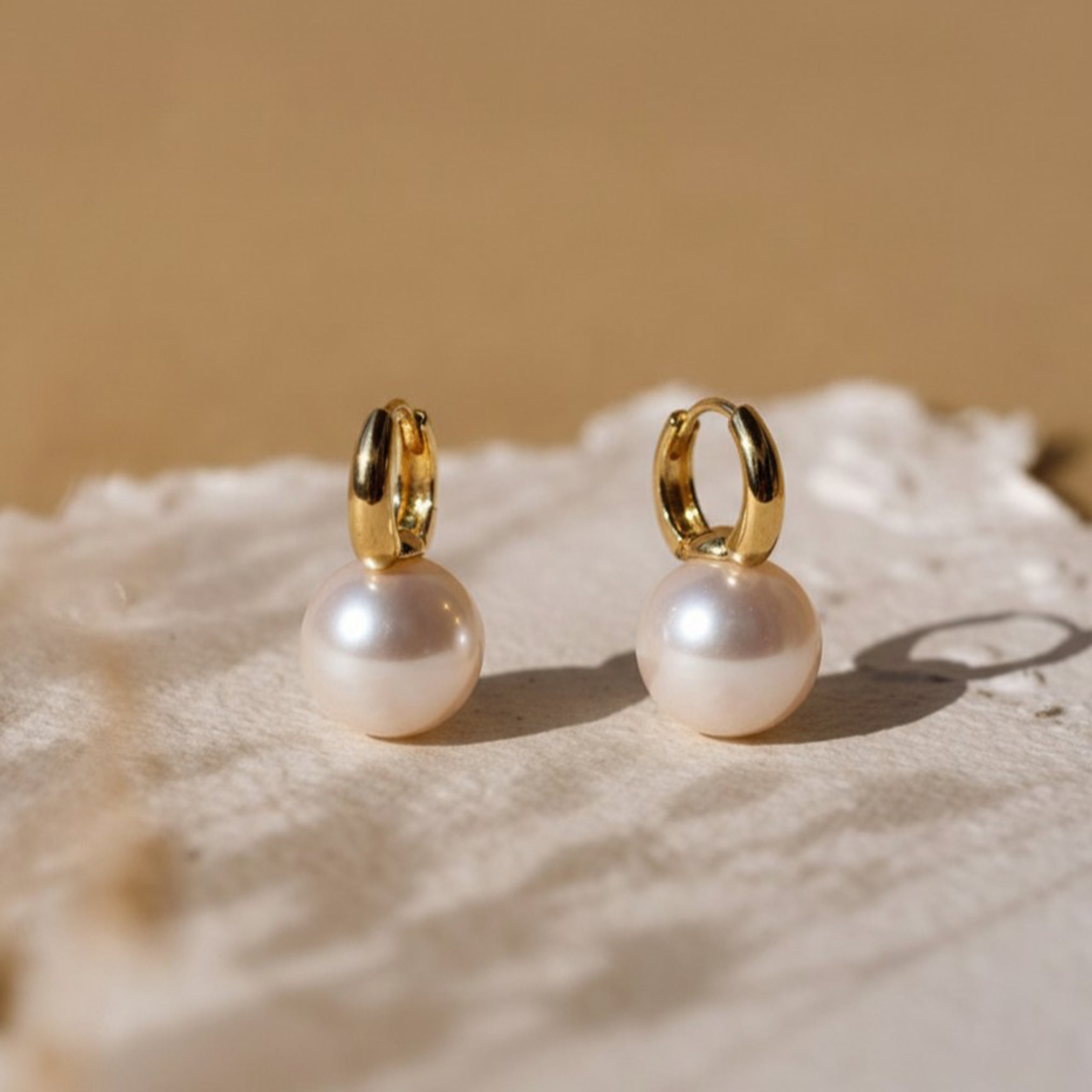 Floating Pearl Huggies