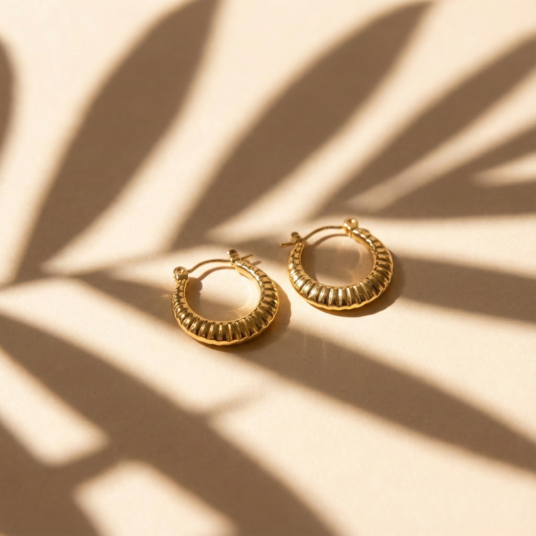 Pleated Chunky Hoops