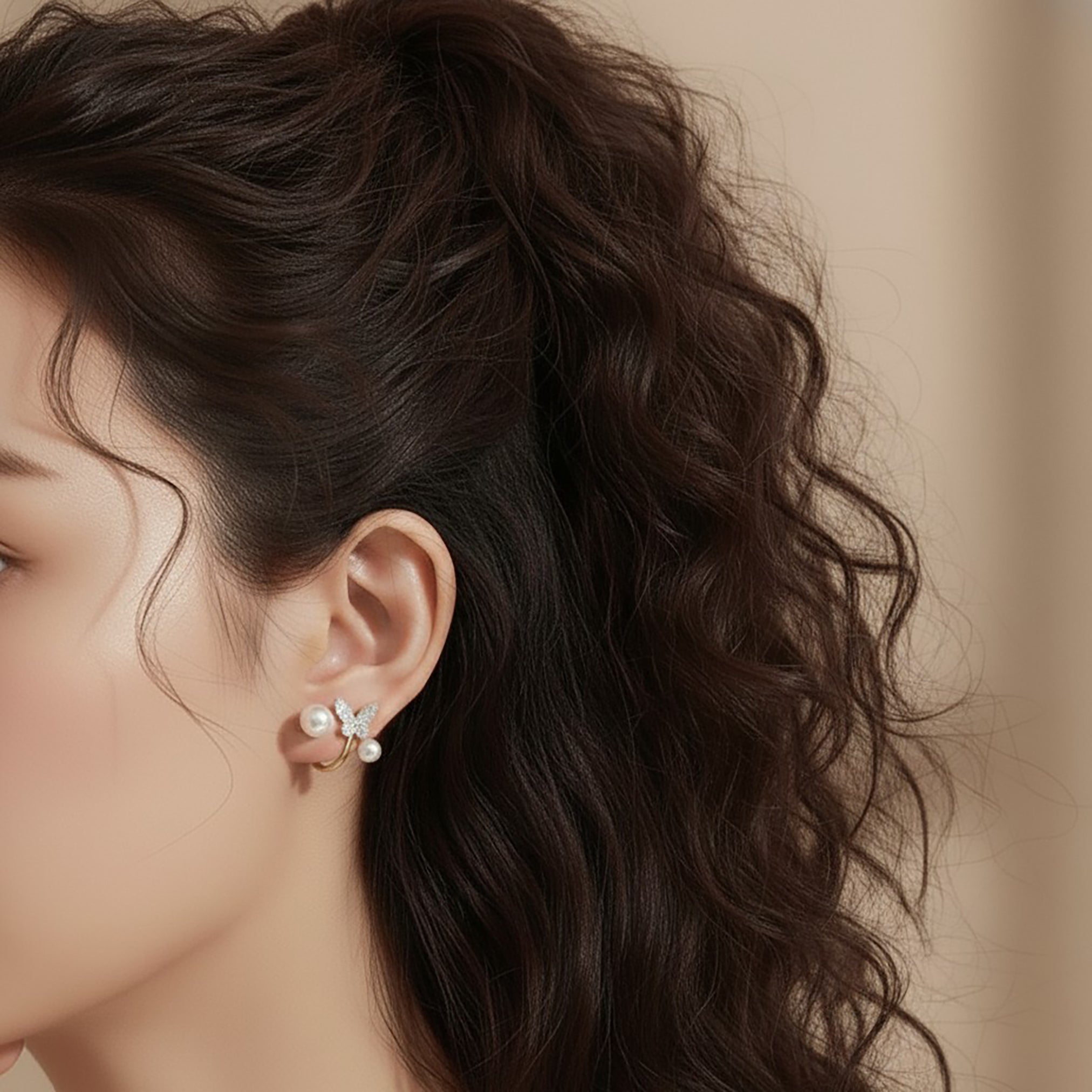 Chic Butterfly & Pearl Stud Earrings