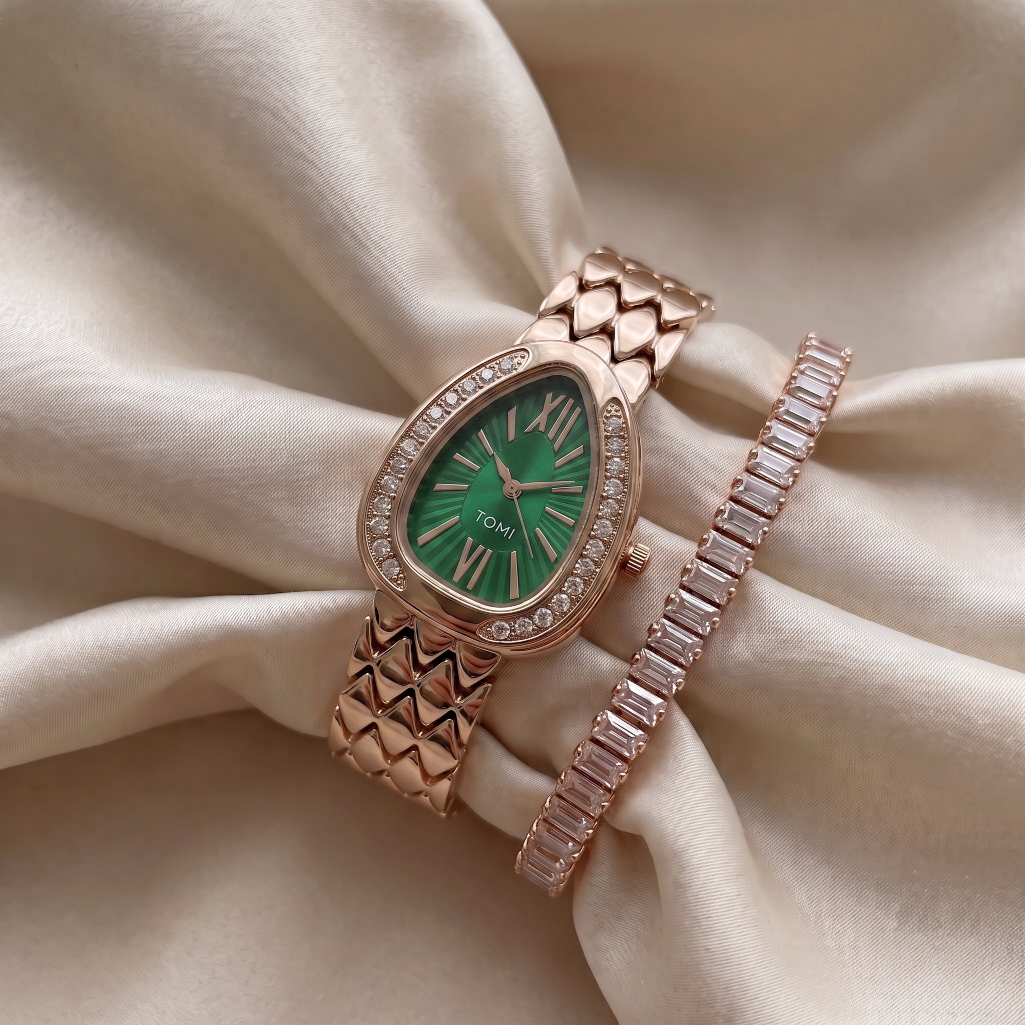 IIRAYA Serpenti Emerald Rosegold Edition