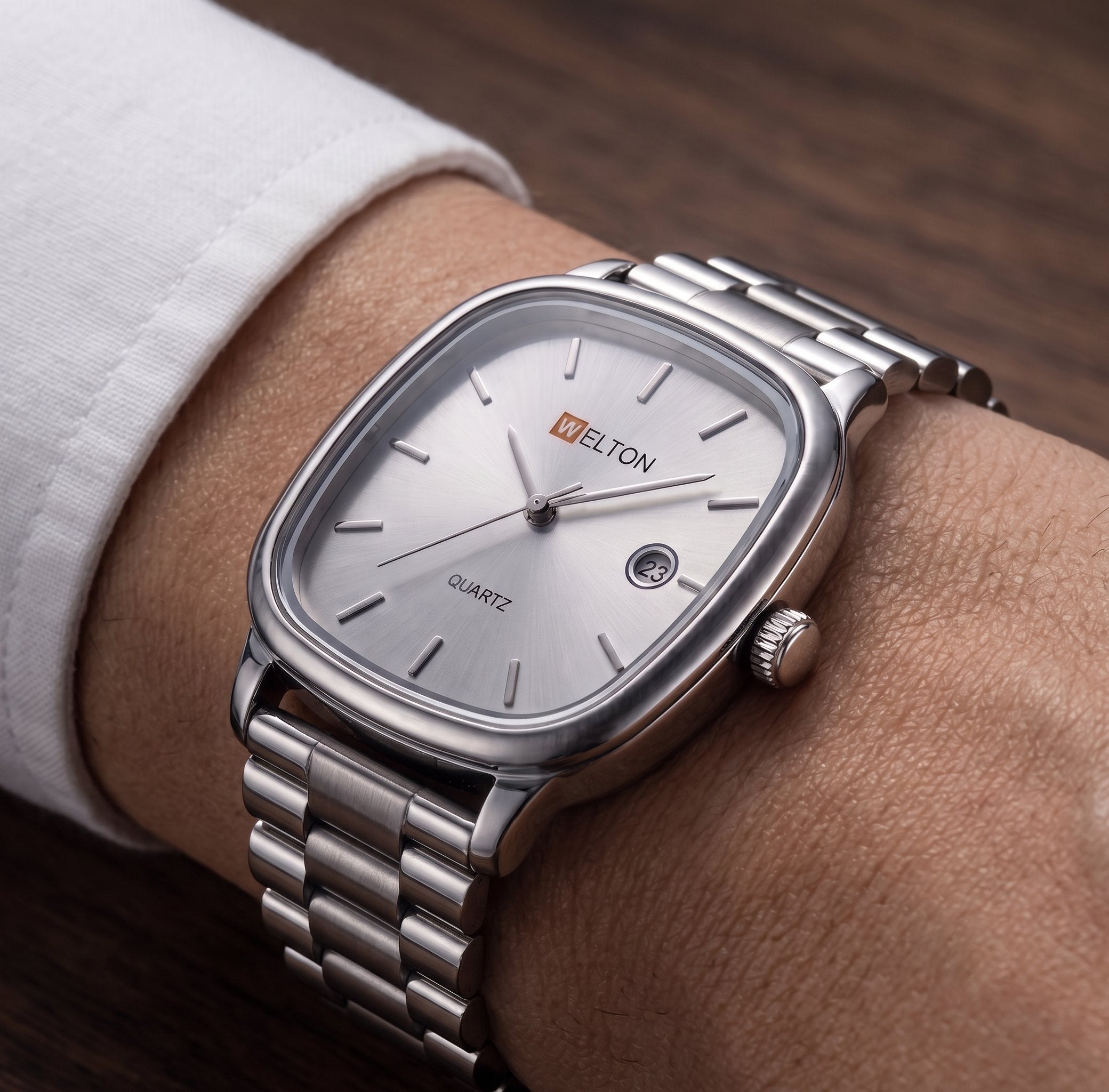 Welton Sleek Cushion Date Edition