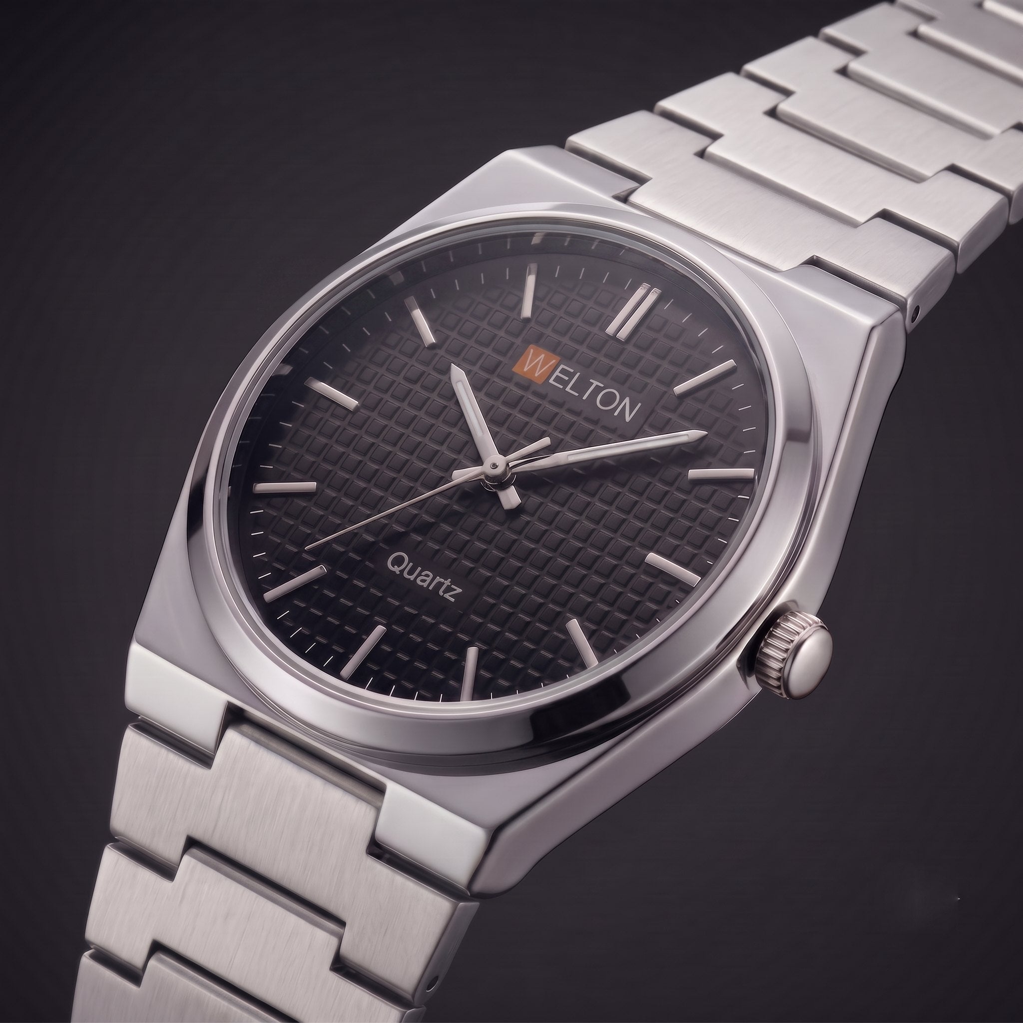 Welton Vantage Patterned Silver